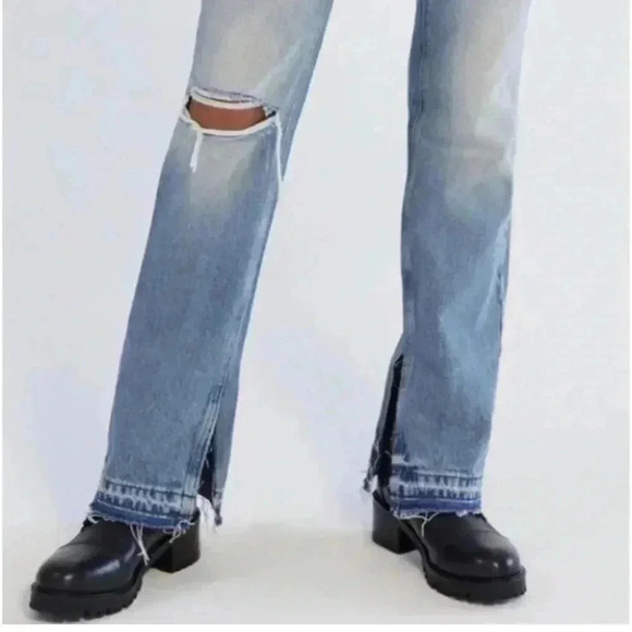 BDG Sz 4 (27) Urban Outfitters Bootcut Release Split Hem Jeans High Rise Size 31 - Picture 2 of 8